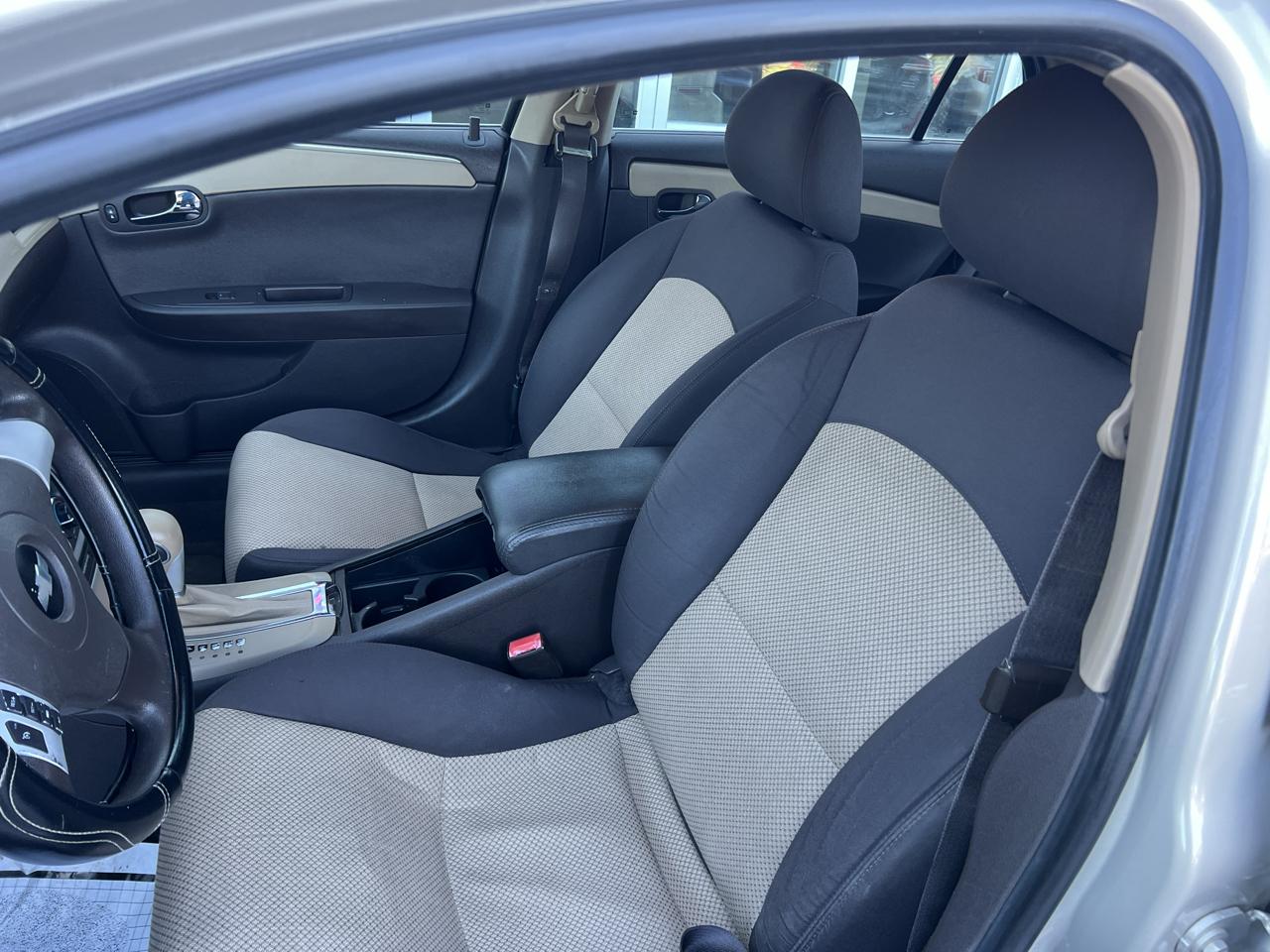 Chevrolet Malibu 4dr Sdn LS w/1FL 2012