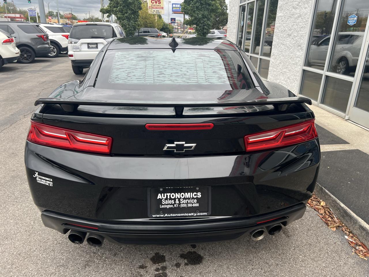 Chevrolet Camaro 2dr Cpe 1LT 2018