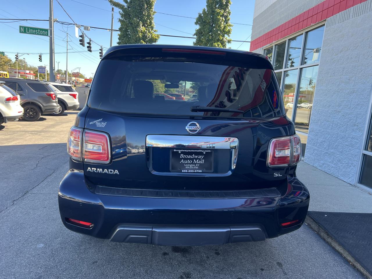 Nissan Armada 4x4 SL 2019