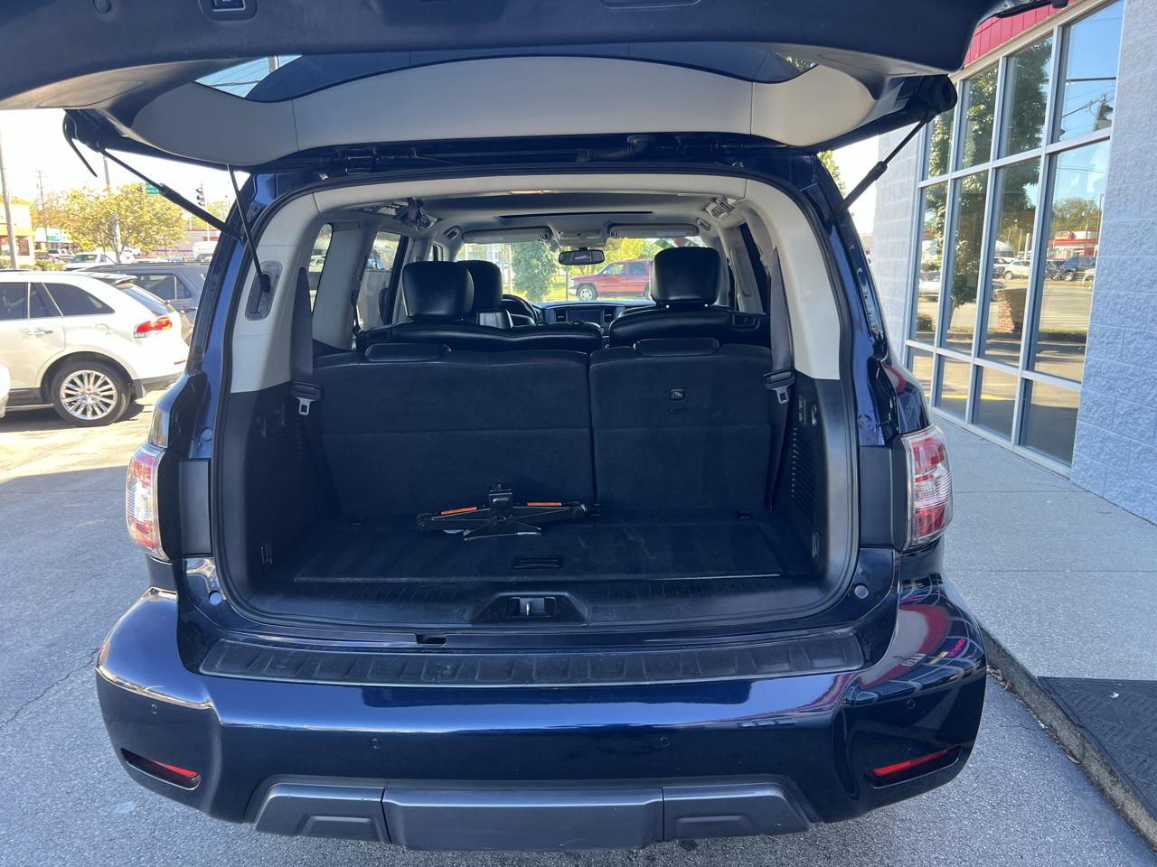 Nissan Armada 4x4 SL 2019