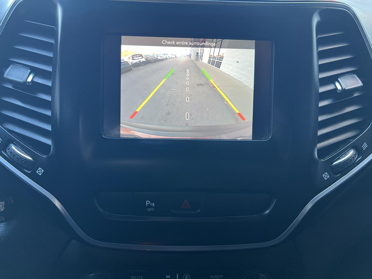 Jeep Cherokee Latitude Plus 4x4 2019