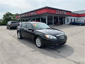 2013 Chrysler 200 4dr Sdn Touring