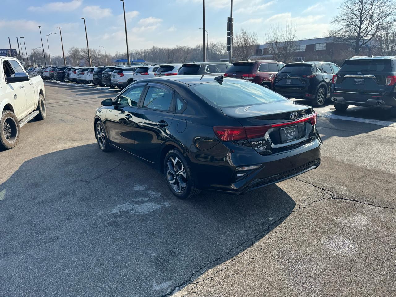 Kia Forte LXS IVT 2020