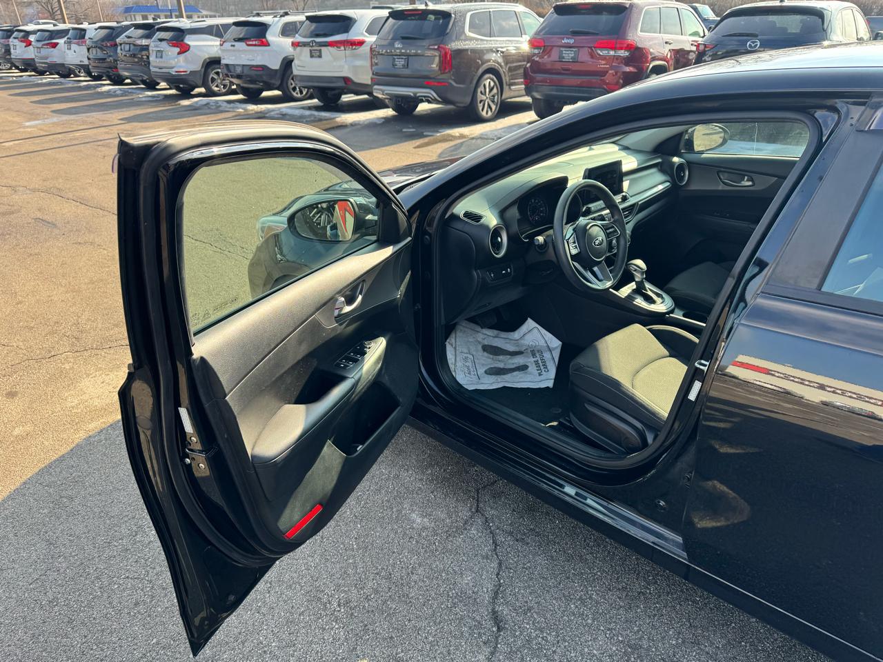 Kia Forte LXS IVT 2020