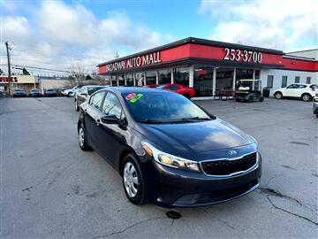 2017 Kia Forte LX Auto