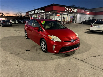 2014 Toyota Prius 5dr HB Three (Natl)