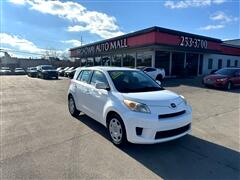 2008 Scion xD  2008 Scion xD