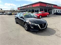 2022 Nissan Altima  2022 Nissan Altima