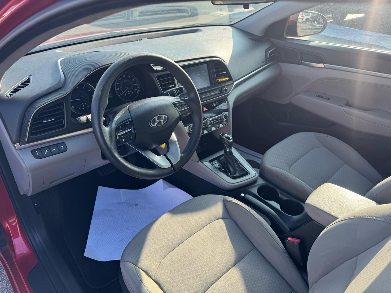 Hyundai Elantra SEL IVT 2020