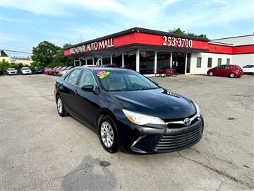 2017 Toyota Camry 4dr Sedan LE Auto