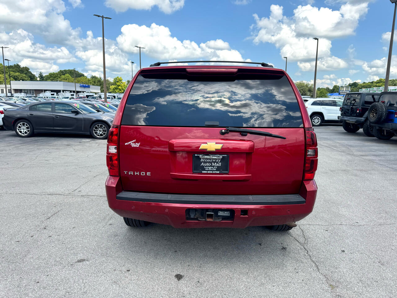 2013 Chevrolet Tahoe LT photo 3