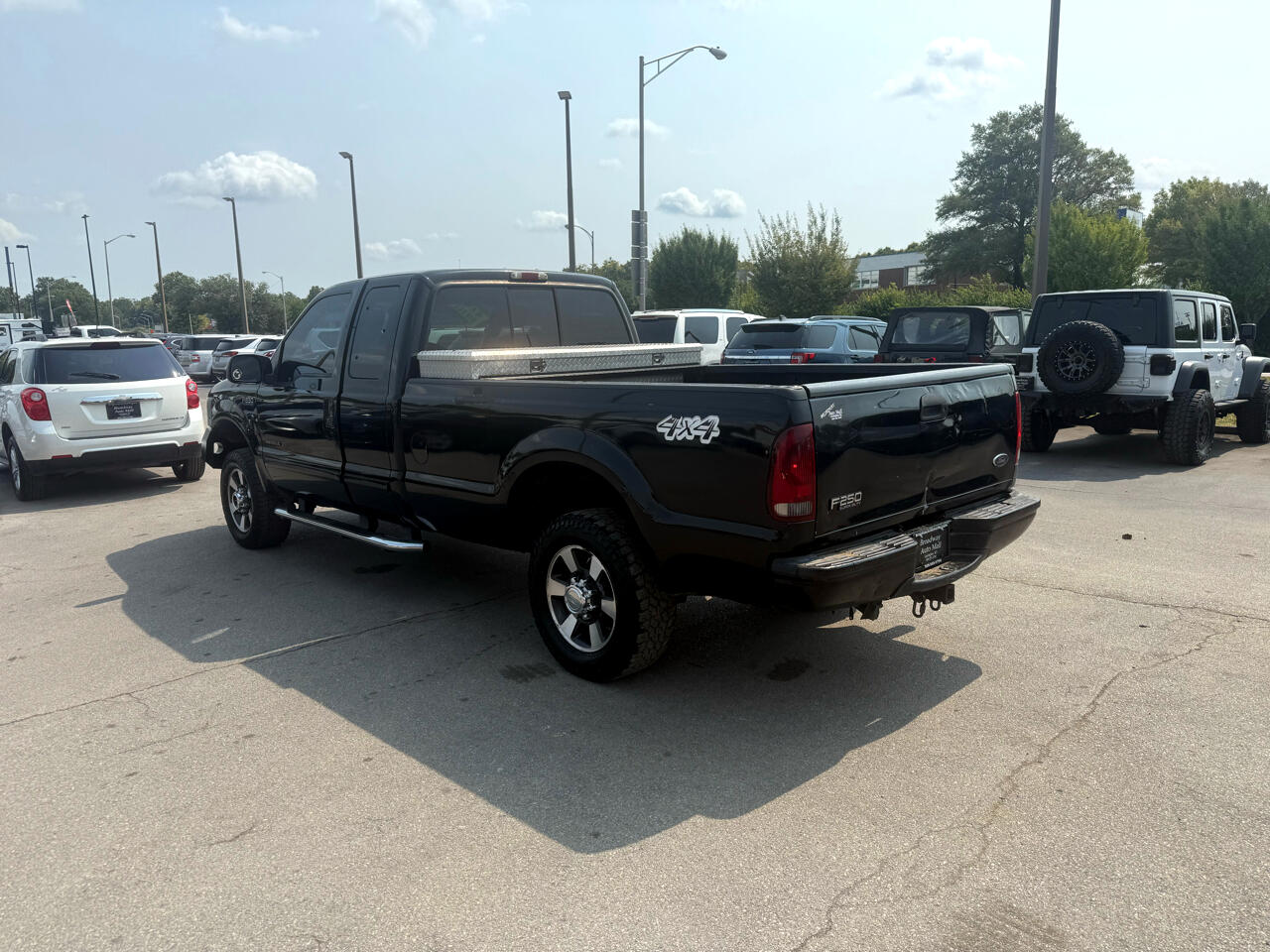2002 Ford F-250 XLT photo 4