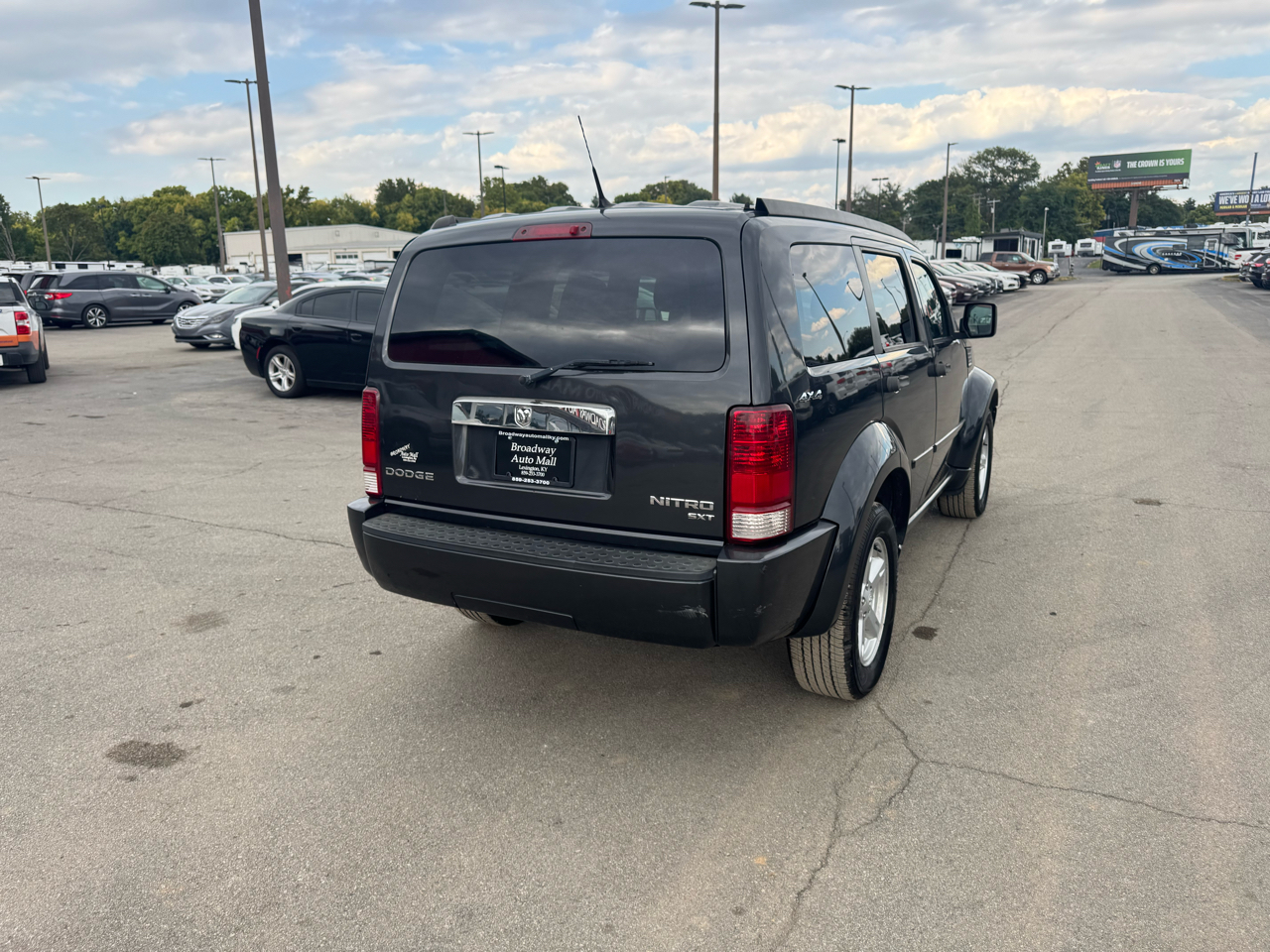 Dodge Nitro 4WD 4dr SXT 2011 Dodge Nitro 4WD 4dr SXT 2011