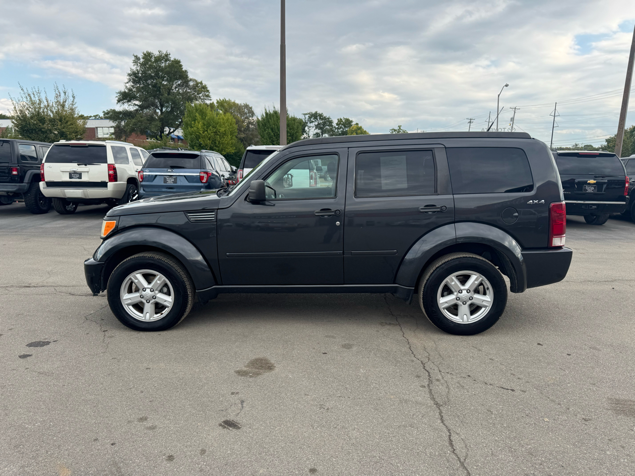 Dodge Nitro 4WD 4dr SXT 2011 Dodge Nitro 4WD 4dr SXT 2011