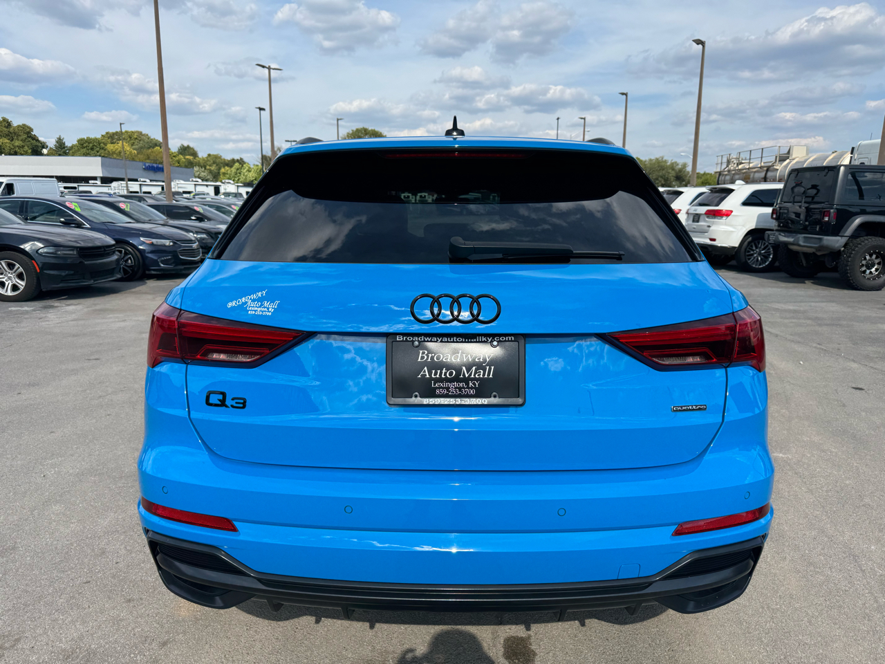 Audi Q3 S line Premium Plus 45 TFSI quattro 2022 Audi Q3 S line Premium Plus 45 TFSI quattro 2022