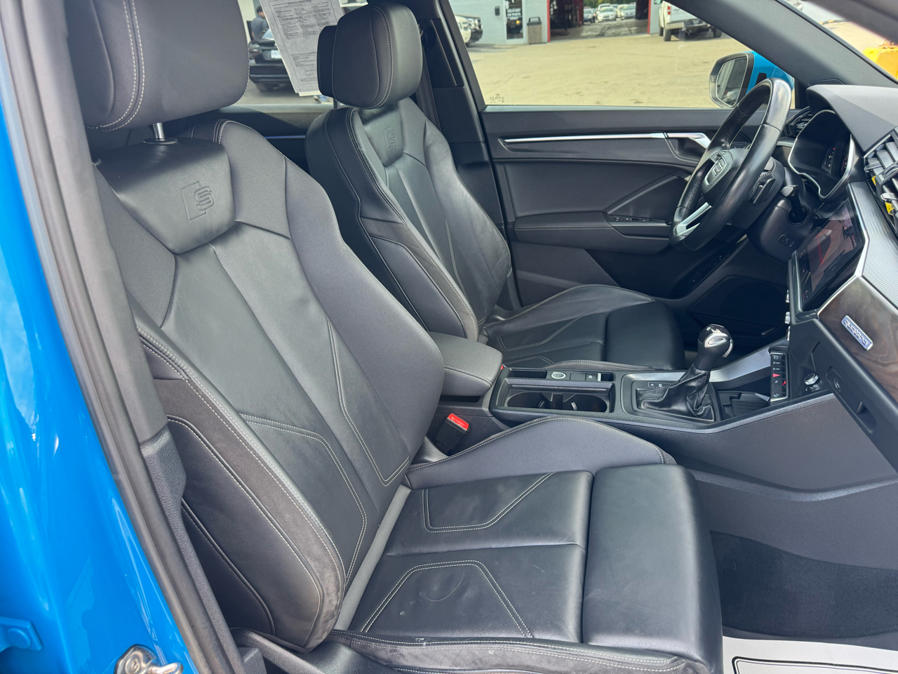 Audi Q3 S line Premium Plus 45 TFSI quattro 2022 Audi Q3 S line Premium Plus 45 TFSI quattro 2022