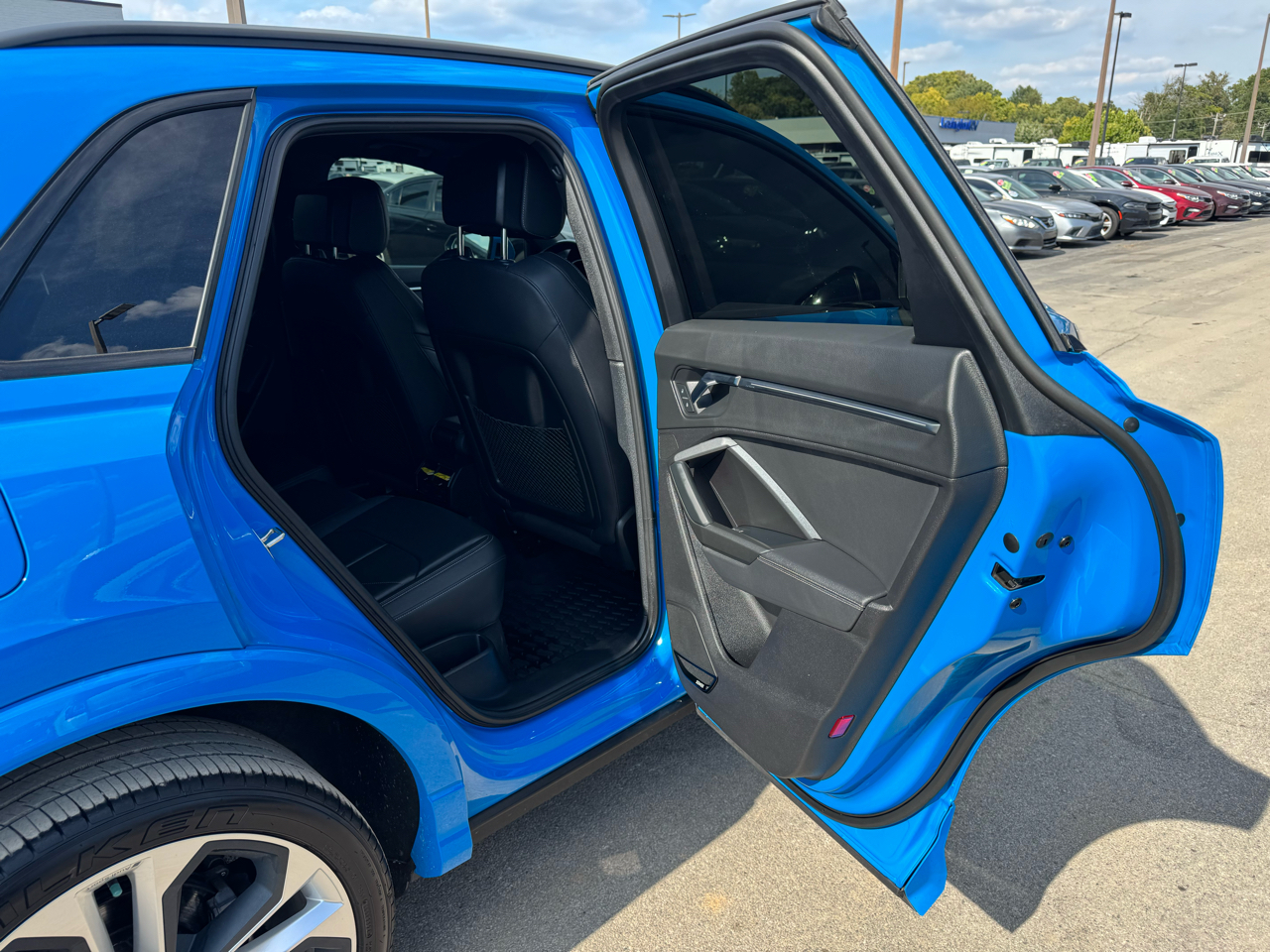 Audi Q3 S line Premium Plus 45 TFSI quattro 2022 Audi Q3 S line Premium Plus 45 TFSI quattro 2022