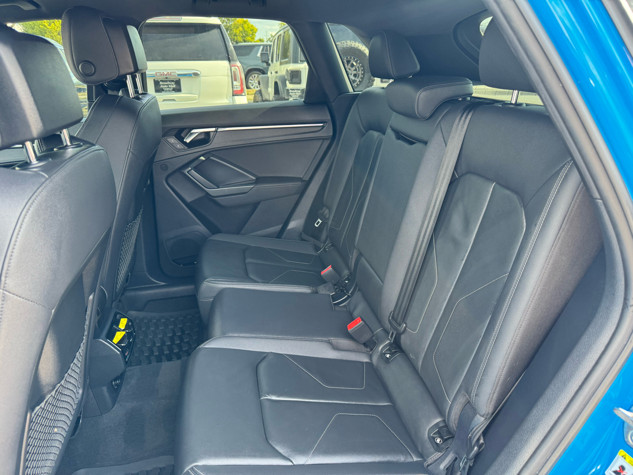 Audi Q3 S line Premium Plus 45 TFSI quattro 2022 Audi Q3 S line Premium Plus 45 TFSI quattro 2022