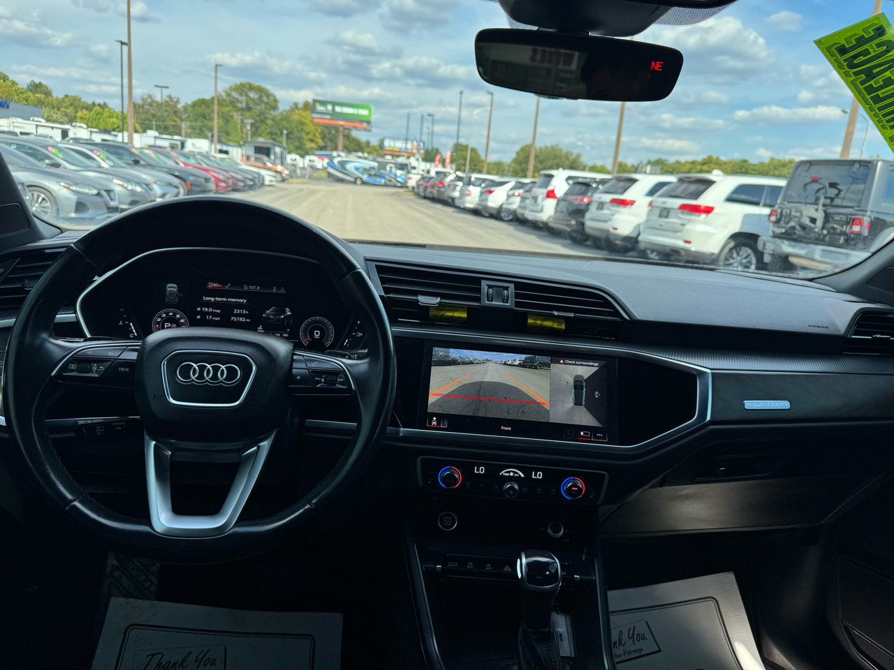 Audi Q3 S line Premium Plus 45 TFSI quattro 2022 Audi Q3 S line Premium Plus 45 TFSI quattro 2022