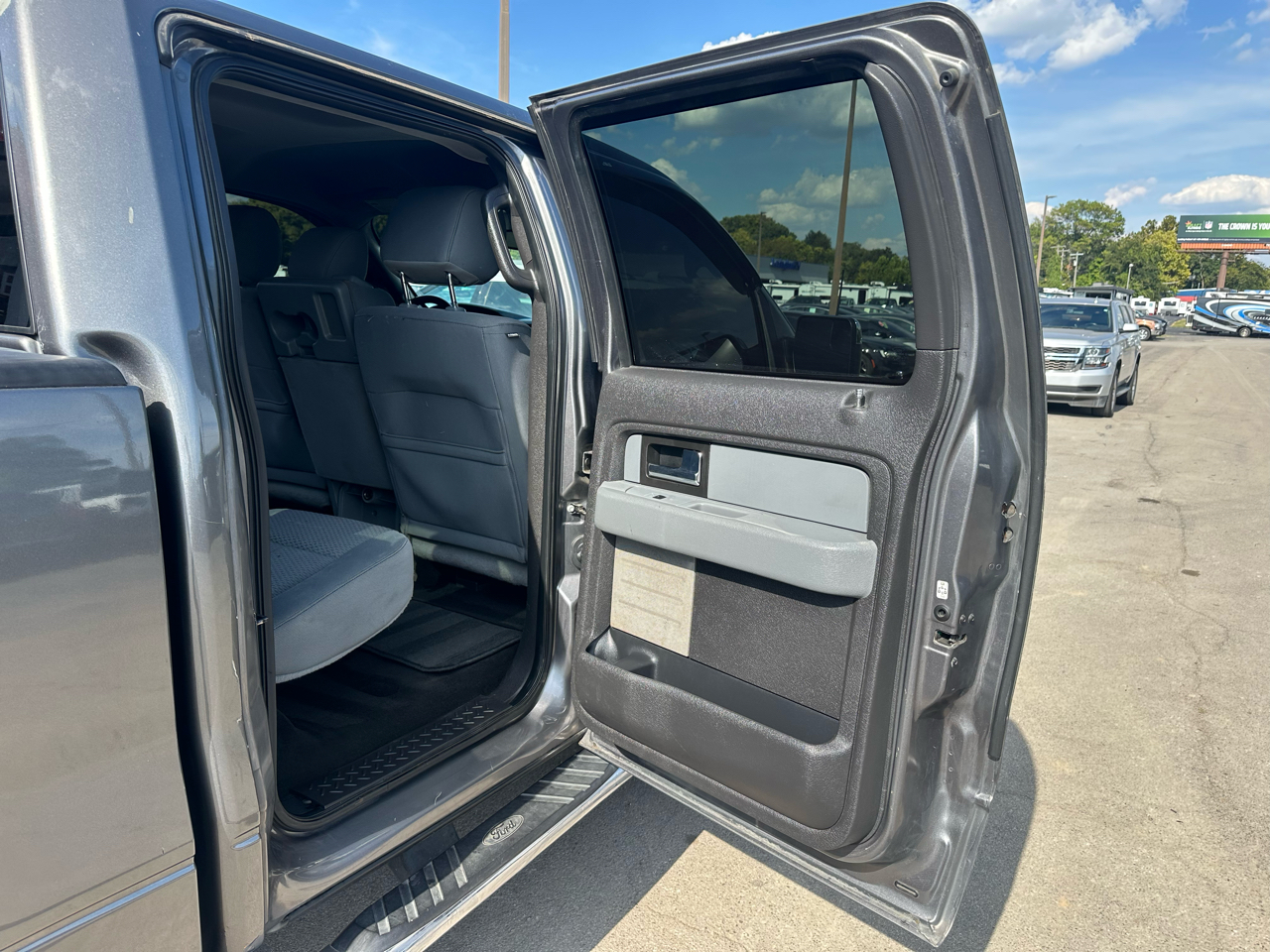 Ford F-150 4WD SuperCrew 145" XLT 2013 Ford F-150 4WD SuperCrew 145" XLT 2013