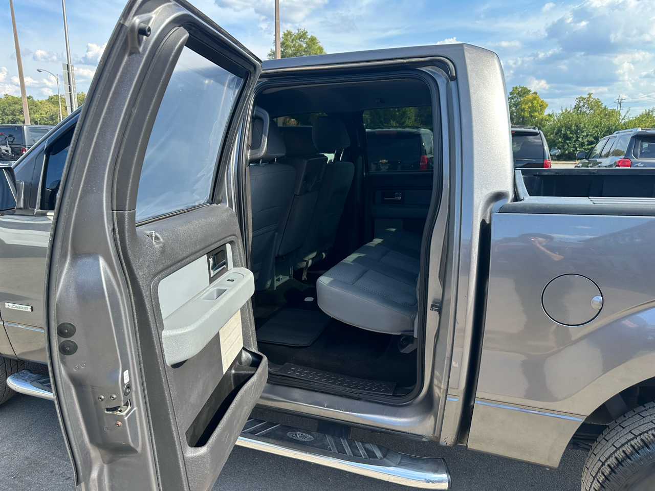 Ford F-150 4WD SuperCrew 145" XLT 2013 Ford F-150 4WD SuperCrew 145" XLT 2013