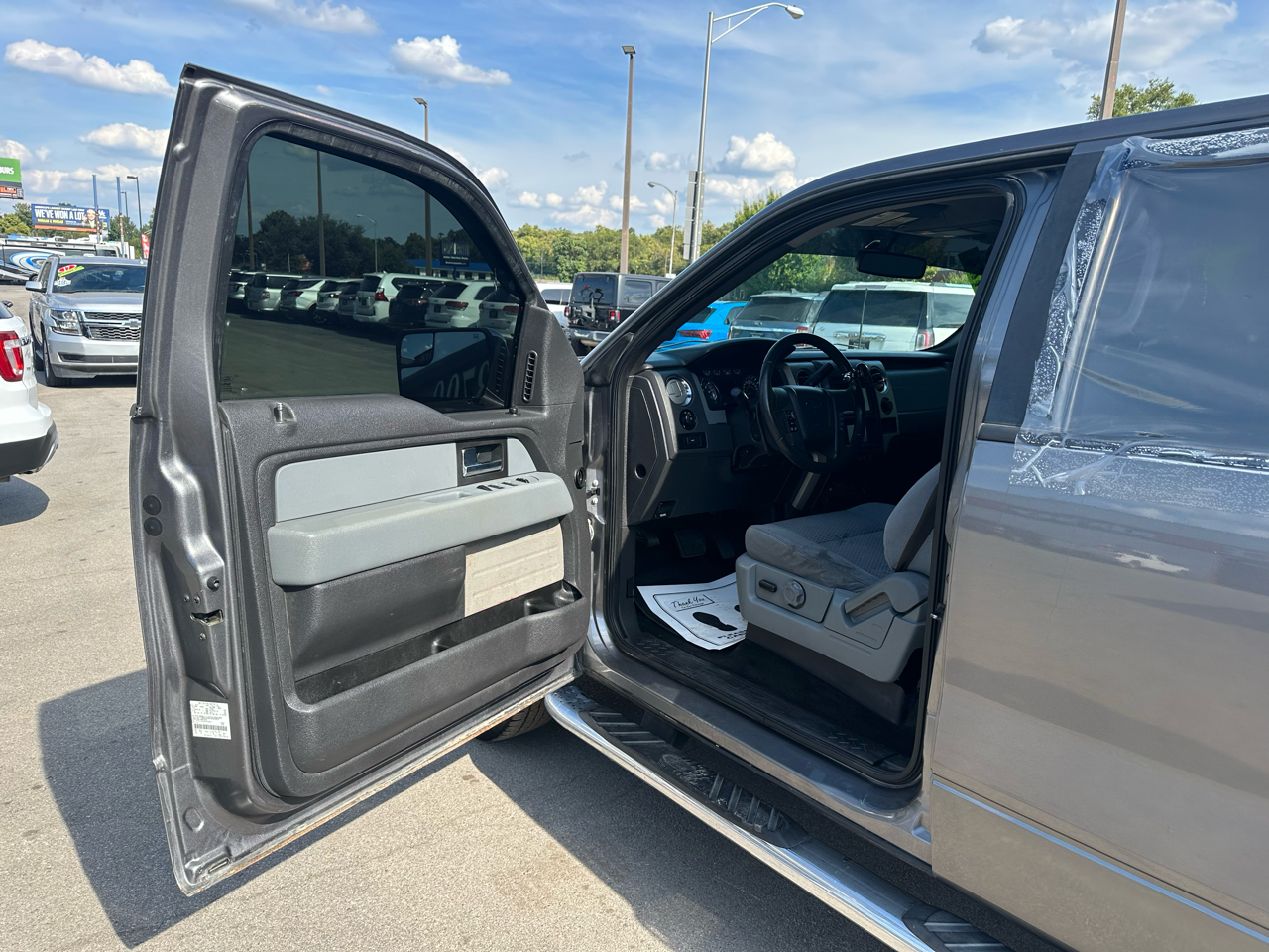 Ford F-150 4WD SuperCrew 145" XLT 2013 Ford F-150 4WD SuperCrew 145" XLT 2013