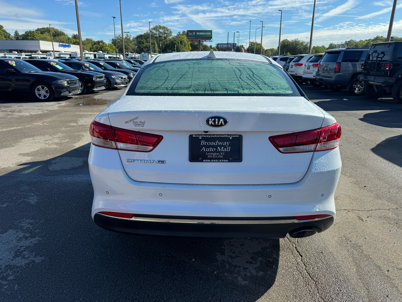 2018 Kia Optima LX photo 2