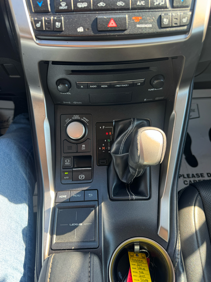 2017 Lexus NX 200t Luxury photo 16