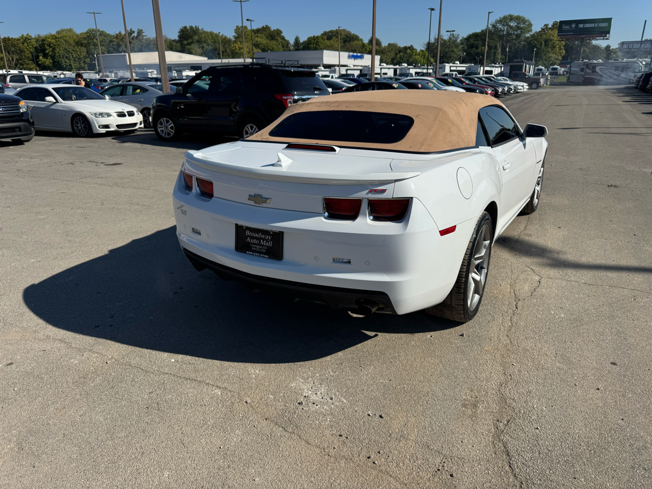 2011 Chevrolet Camaro 2LT photo 3