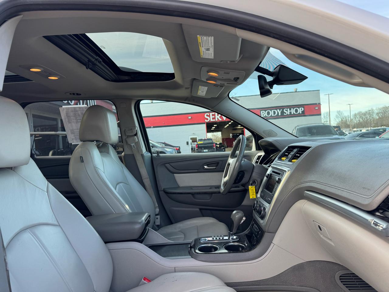 GMC Acadia AWD 4dr SLT w/SLT-1 2016