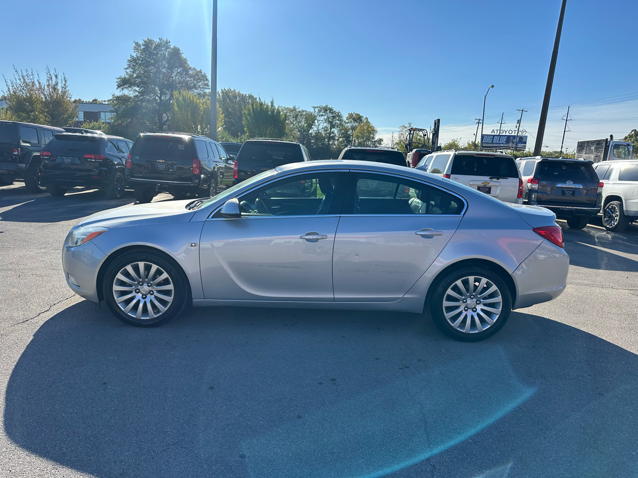 Buick Regal 4dr Sdn CXL RL4 (Russelsheim) *Ltd Avail* 2011 Buick Regal 4dr Sdn CXL RL4 (Russelsheim) *Ltd Avail* 2011