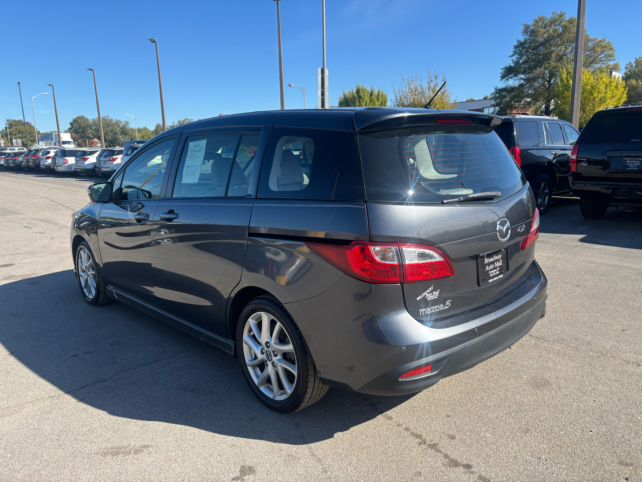 Mazda MAZDA5 4dr Wgn Auto Touring 2015 Mazda MAZDA5 4dr Wgn Auto Touring 2015