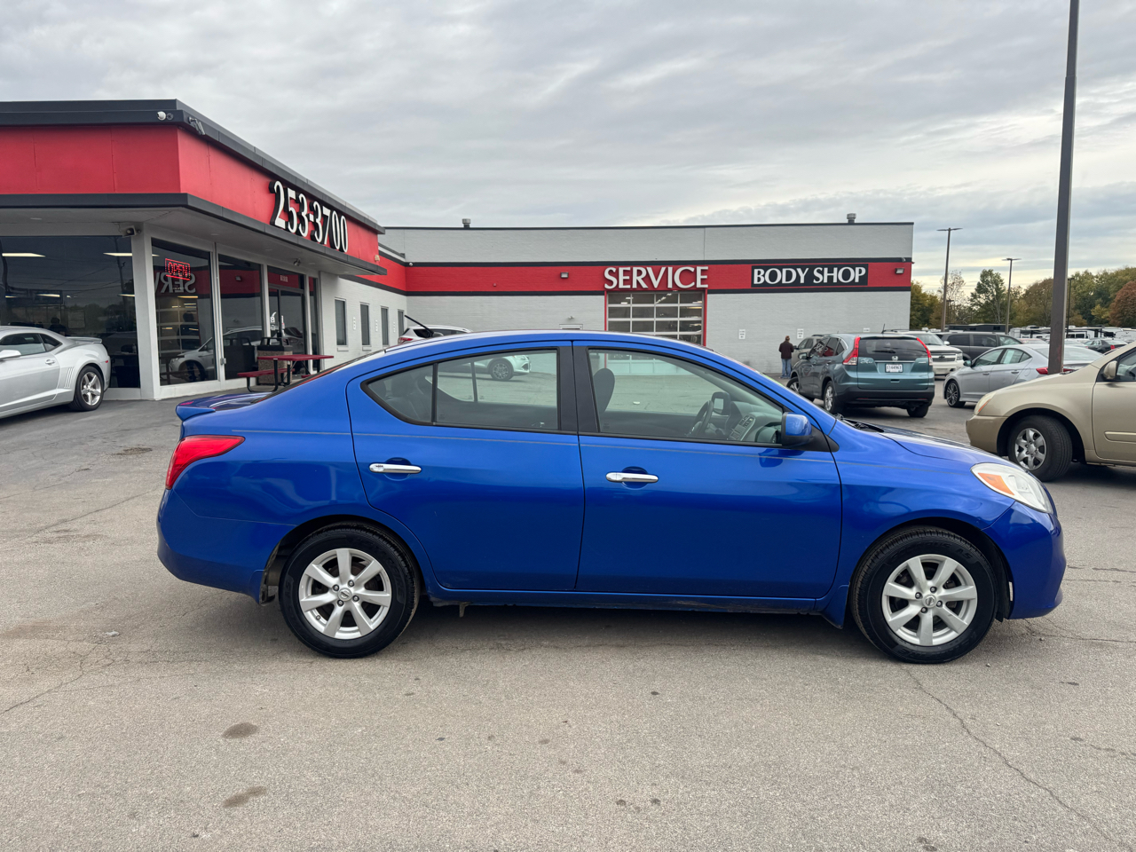 Nissan Versa  2014 Nissan Versa  2014