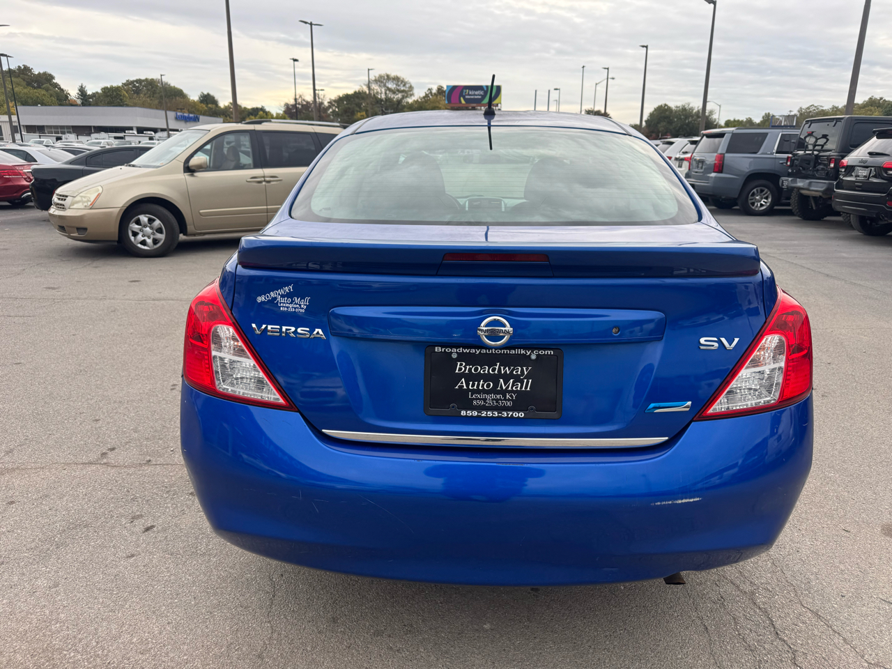 Nissan Versa  2014 Nissan Versa  2014