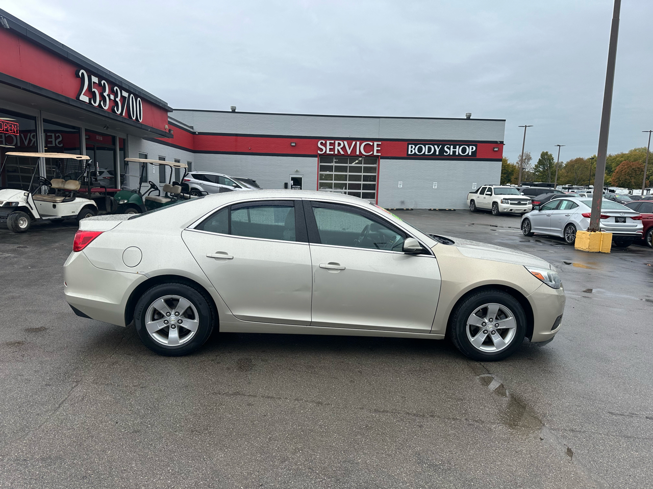 Chevrolet Malibu 4dr Sdn LS w/1LS 2014 Chevrolet Malibu 4dr Sdn LS w/1LS 2014