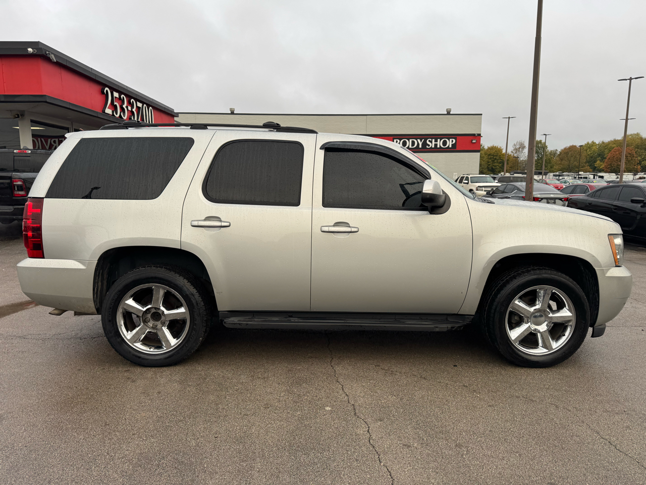 Chevrolet Tahoe 2WD 4dr 1500 LT 2010 Chevrolet Tahoe 2WD 4dr 1500 LT 2010