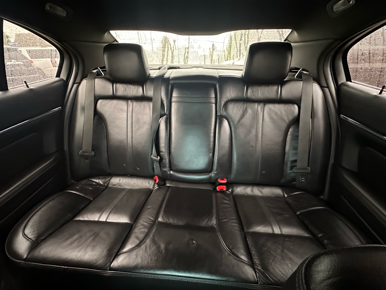 Lincoln MKS 4dr Sdn 3.7L FWD 2014 Lincoln MKS 4dr Sdn 3.7L FWD 2014