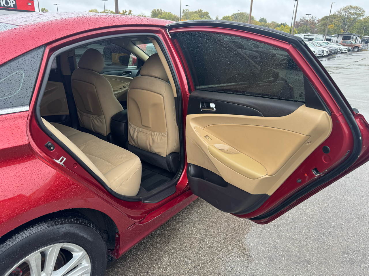 Hyundai Sonata 4dr Sdn 2.4L Auto GLS 2011 Hyundai Sonata 4dr Sdn 2.4L Auto GLS 2011