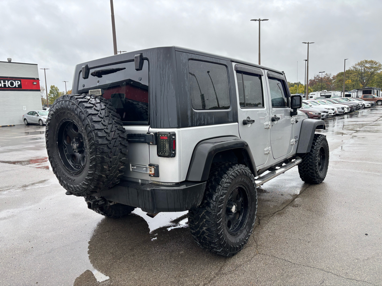 Jeep Wrangler Unlimited 4WD 4dr Sport 2010 Jeep Wrangler Unlimited 4WD 4dr Sport 2010