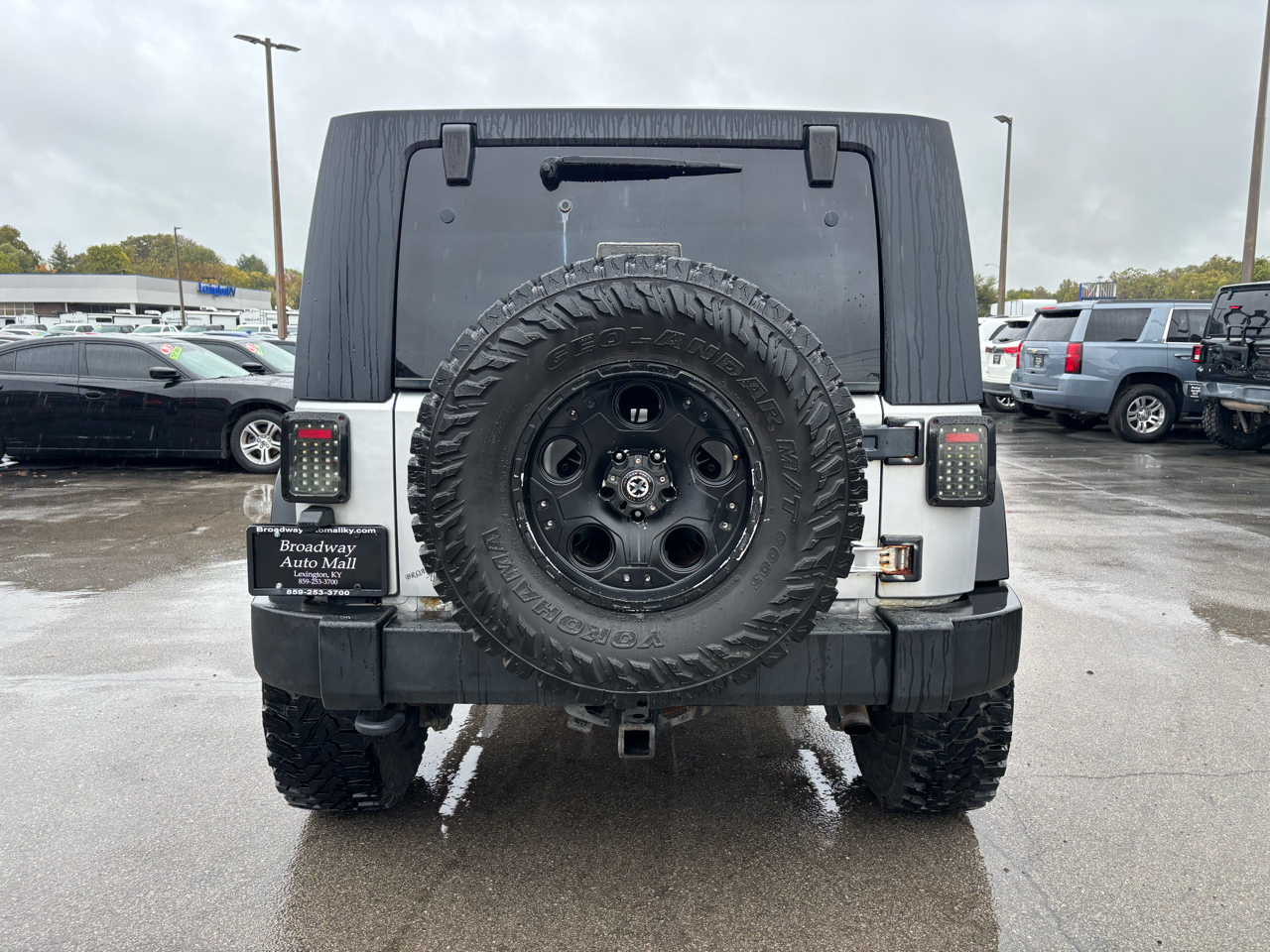 Jeep Wrangler Unlimited 4WD 4dr Sport 2010 Jeep Wrangler Unlimited 4WD 4dr Sport 2010