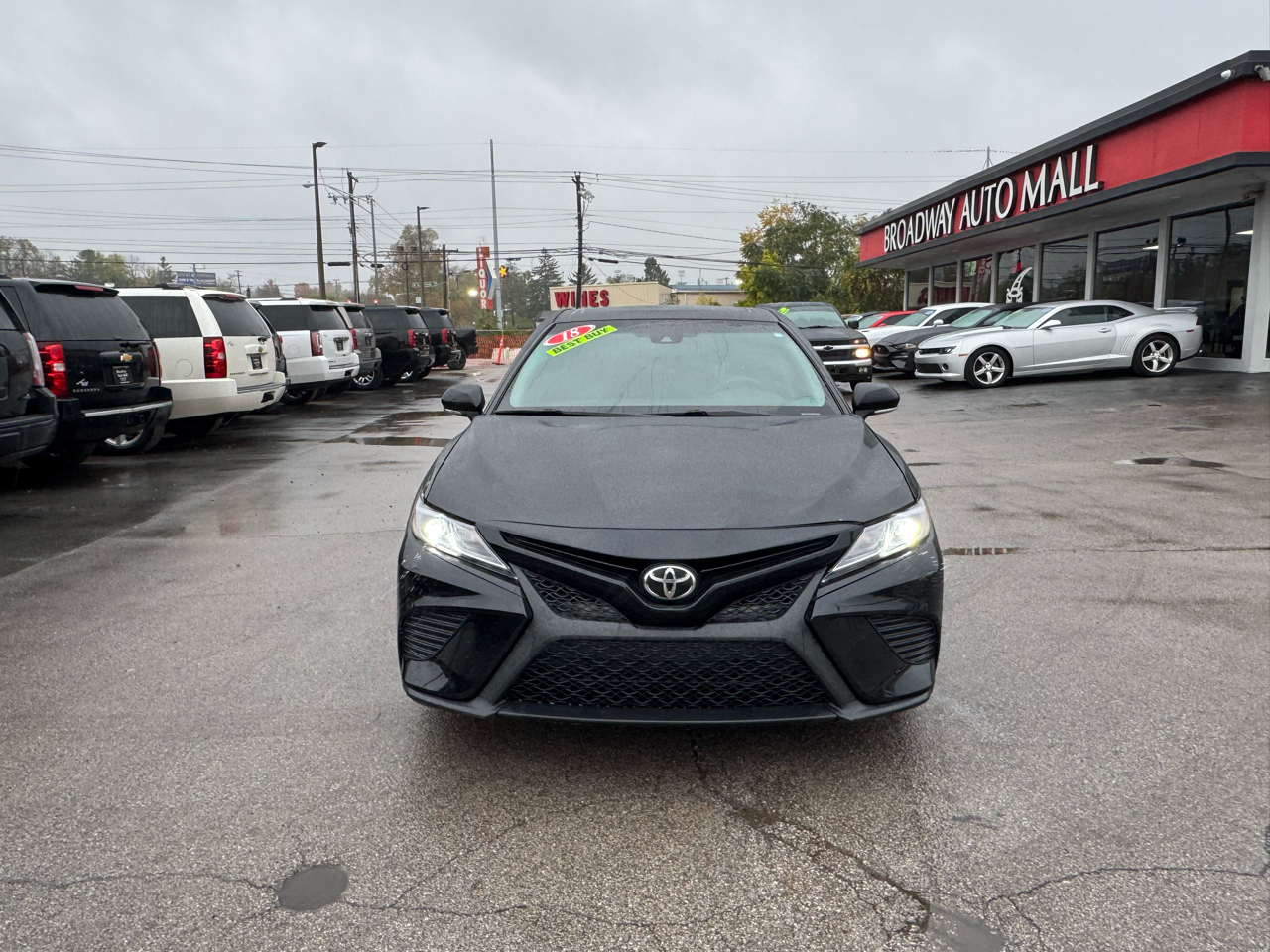 Toyota Camry SE 4D Sedan 2018 Toyota Camry SE 4D Sedan 2018