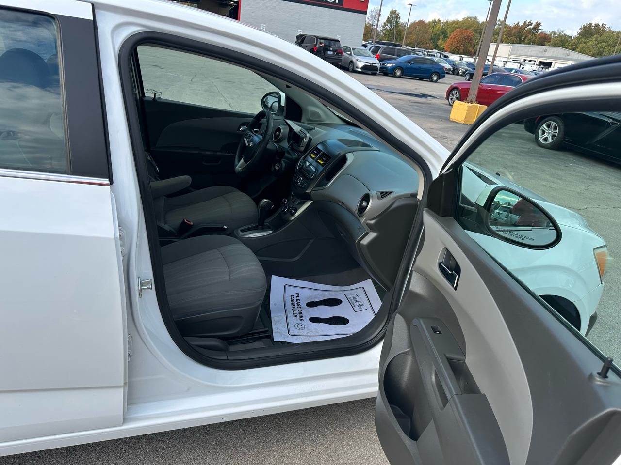 Chevrolet Sonic 4dr Sdn Auto LT 2013 Chevrolet Sonic 4dr Sdn Auto LT 2013