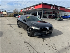 2017 Volvo S90 