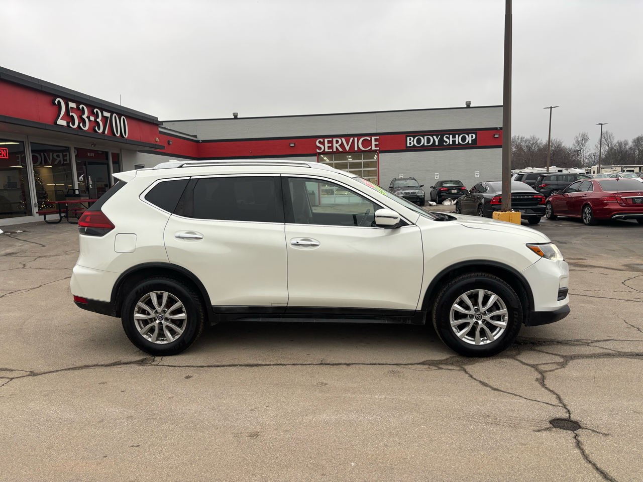 Nissan Rogue AWD SV 2018
