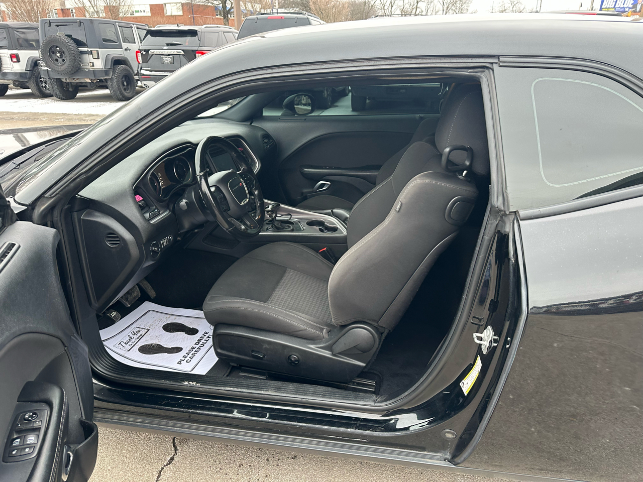 Dodge Challenger R/T RWD 2019