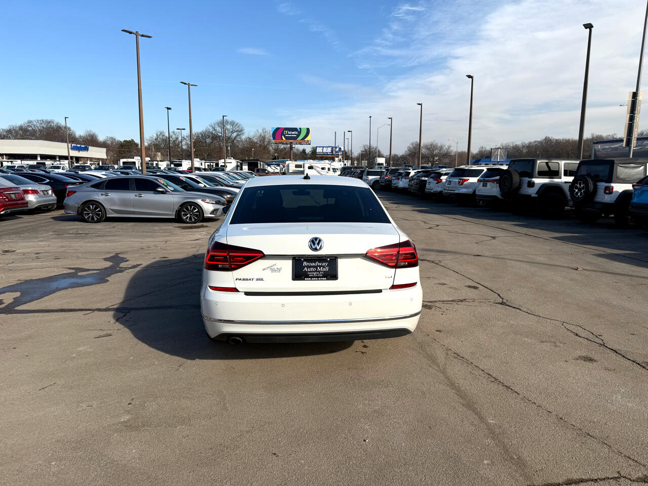 Volkswagen Passat 1.8T SEL Premium Auto 2017