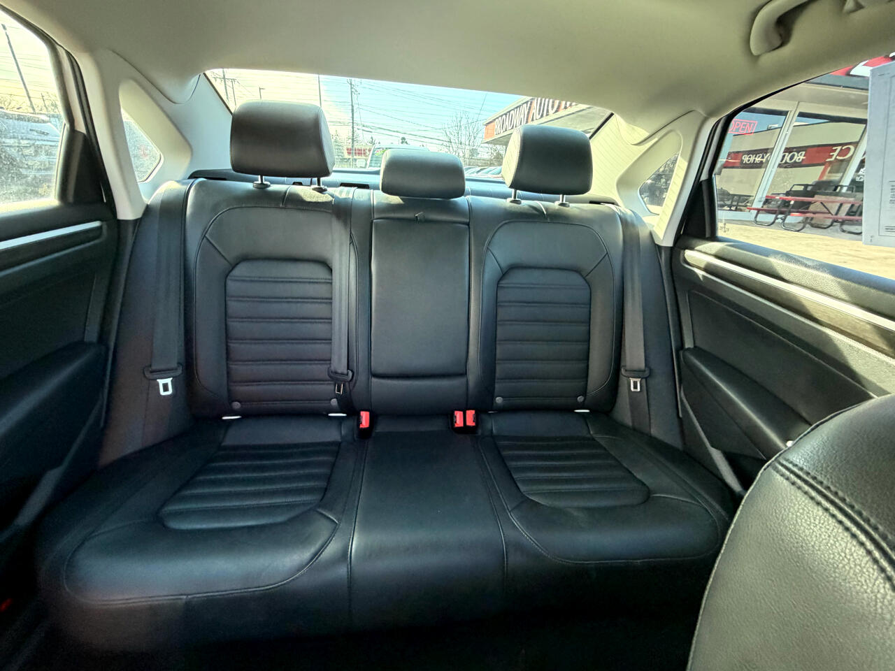 Volkswagen Passat 1.8T SEL Premium Auto 2017