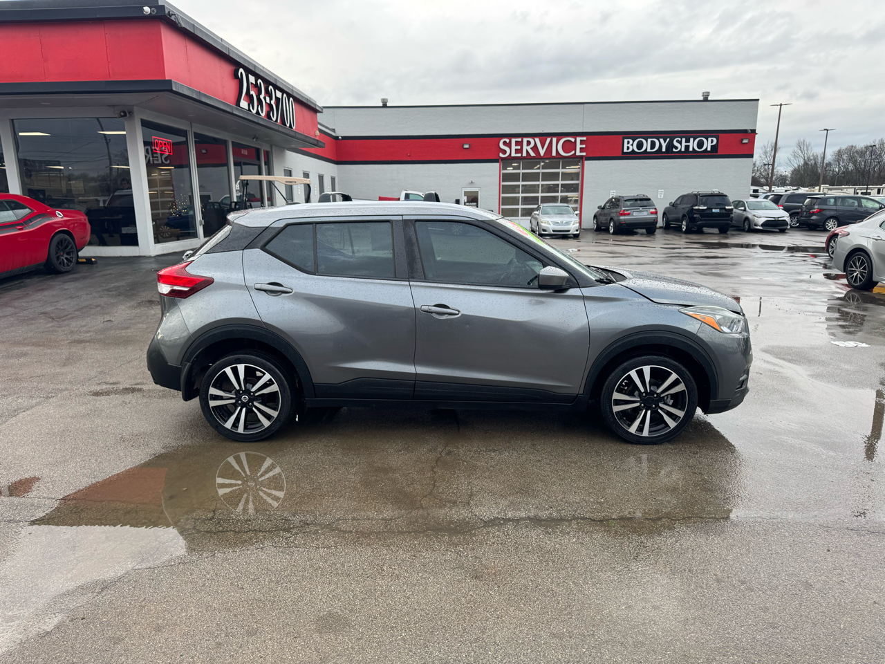 Nissan Kicks SV FWD 2018
