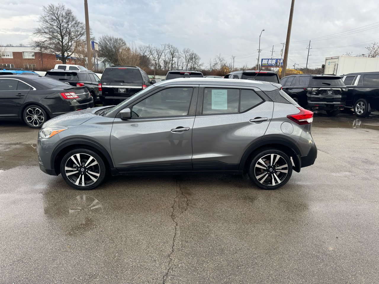 Nissan Kicks SV FWD 2018