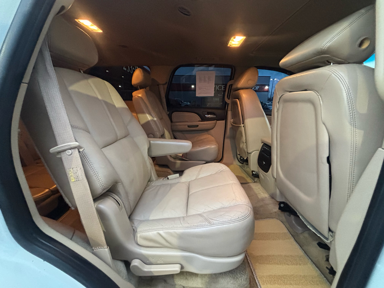 GMC Yukon Denali AWD 4dr 2007